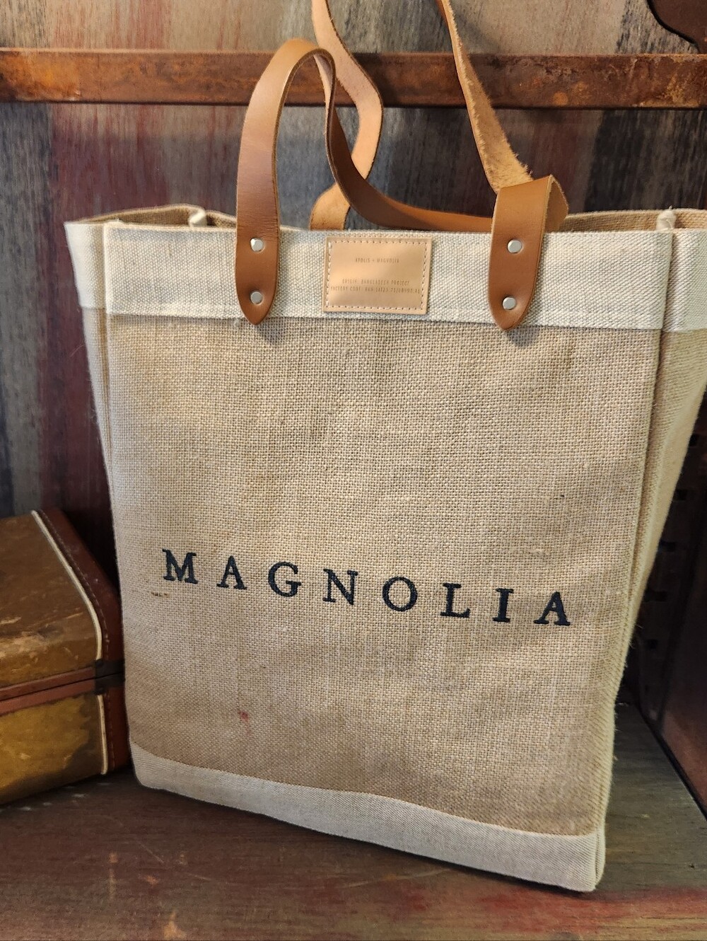 Large Magnolia Apolis large Tote